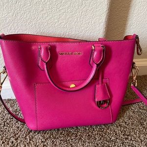 Michael Kors hand bag